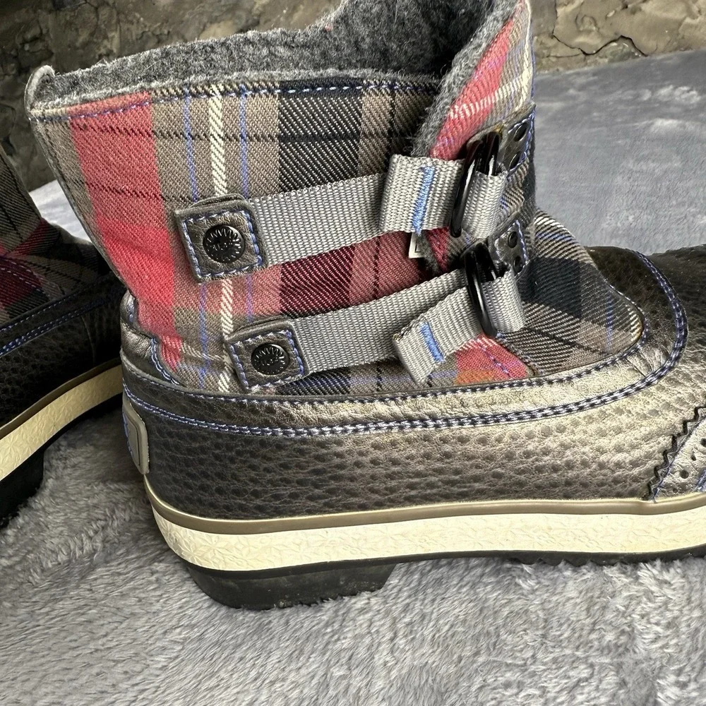 UGG Women's Marais Plaid‎ Wool Waterproof Lined Boots Size 7/ 38 ~ 1001797